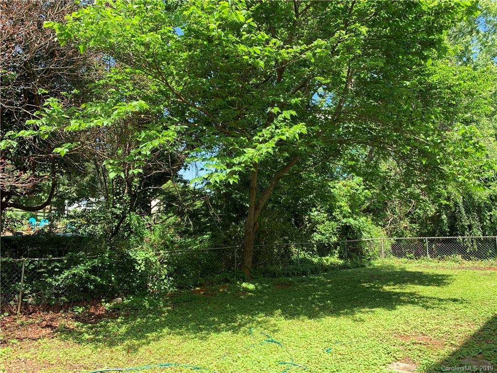 1524 Robin Road Newton, NC 28658 - Photo 14 of 14 Gallery Image 14
