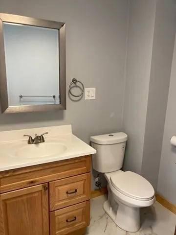 $2,800 | 28 Lake Street, Unit 2, Somerville, MA 02143