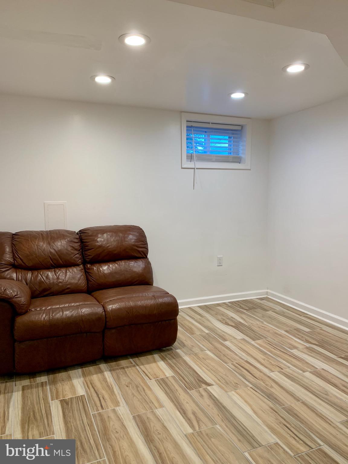 9323 Alcona Street Lanham, MD 20706 - Photo 11 of 19