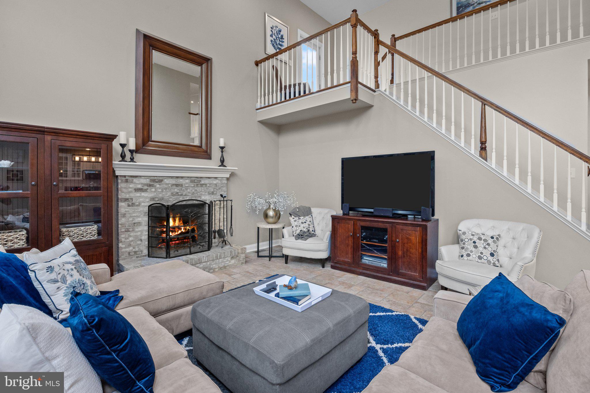 384 Ridge Avenue Newtown, PA 18940 - Photo 21 of 82 2nd staircase