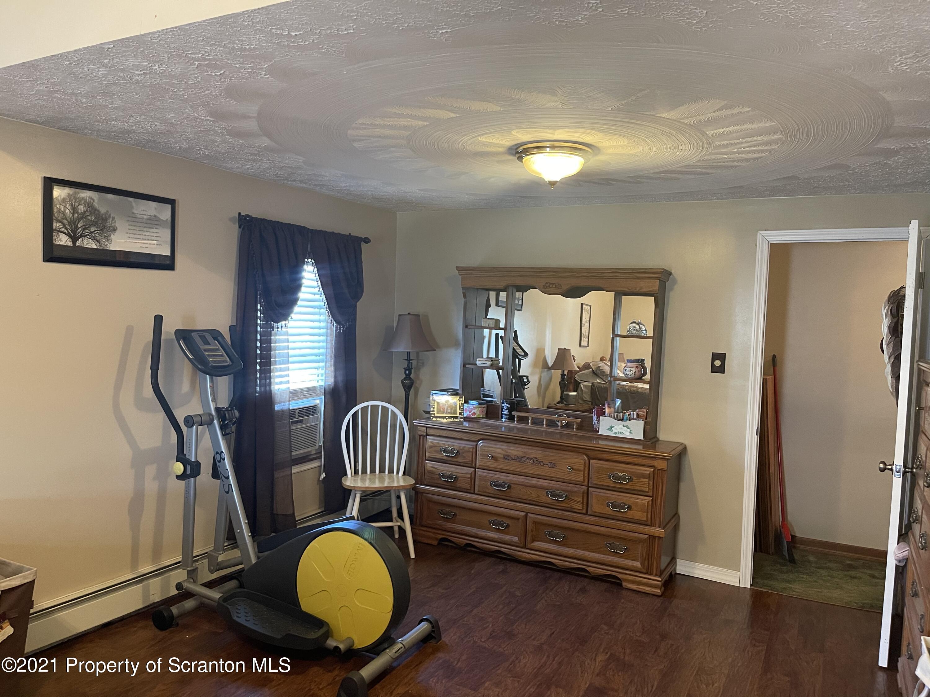 1121 Spring Street Avoca, PA 18641 - Photo 23 of 32 Gallery Image 23