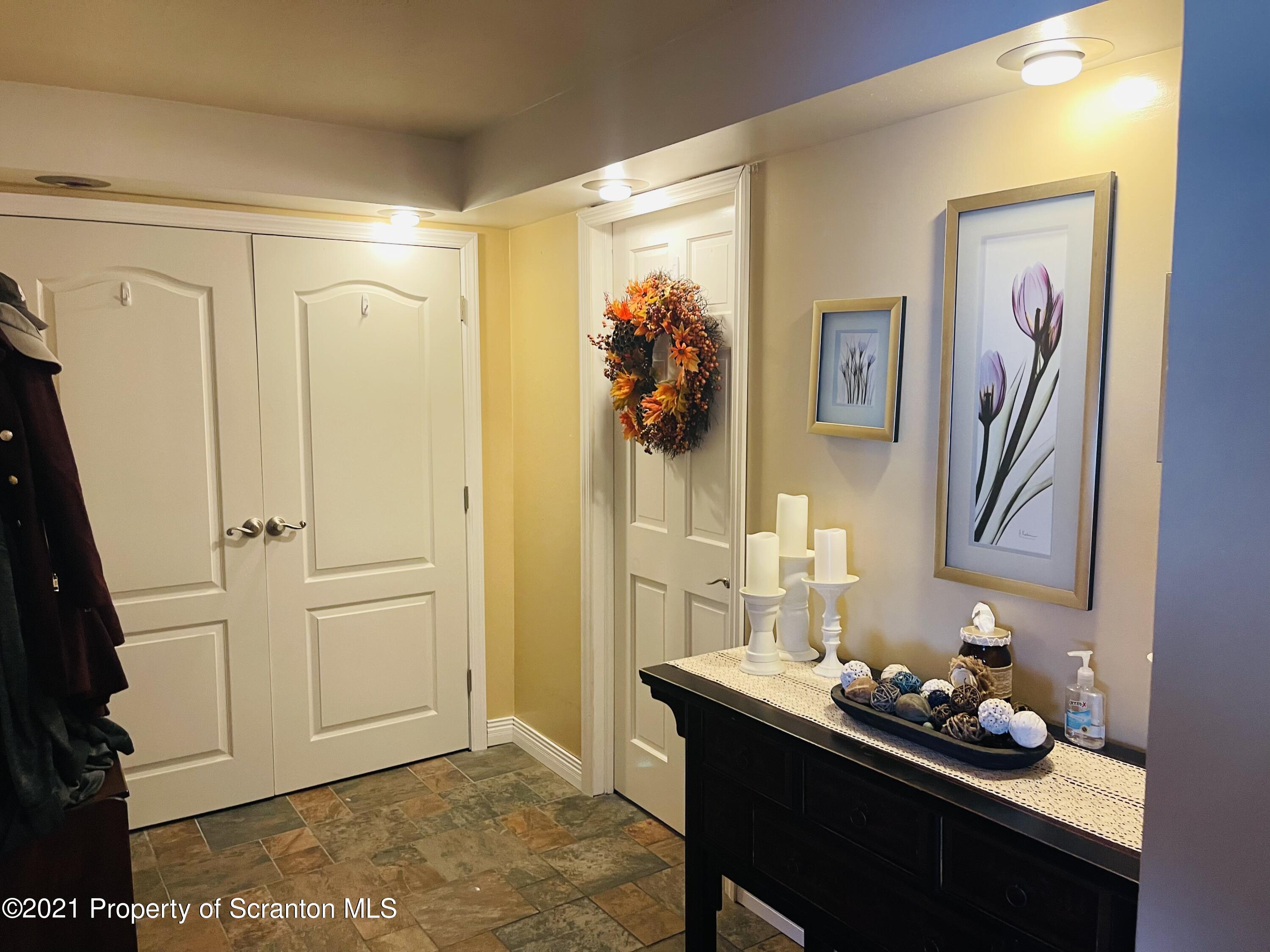 1121 Spring Street Avoca, PA 18641 - Photo 5 of 32 Gallery Image 5