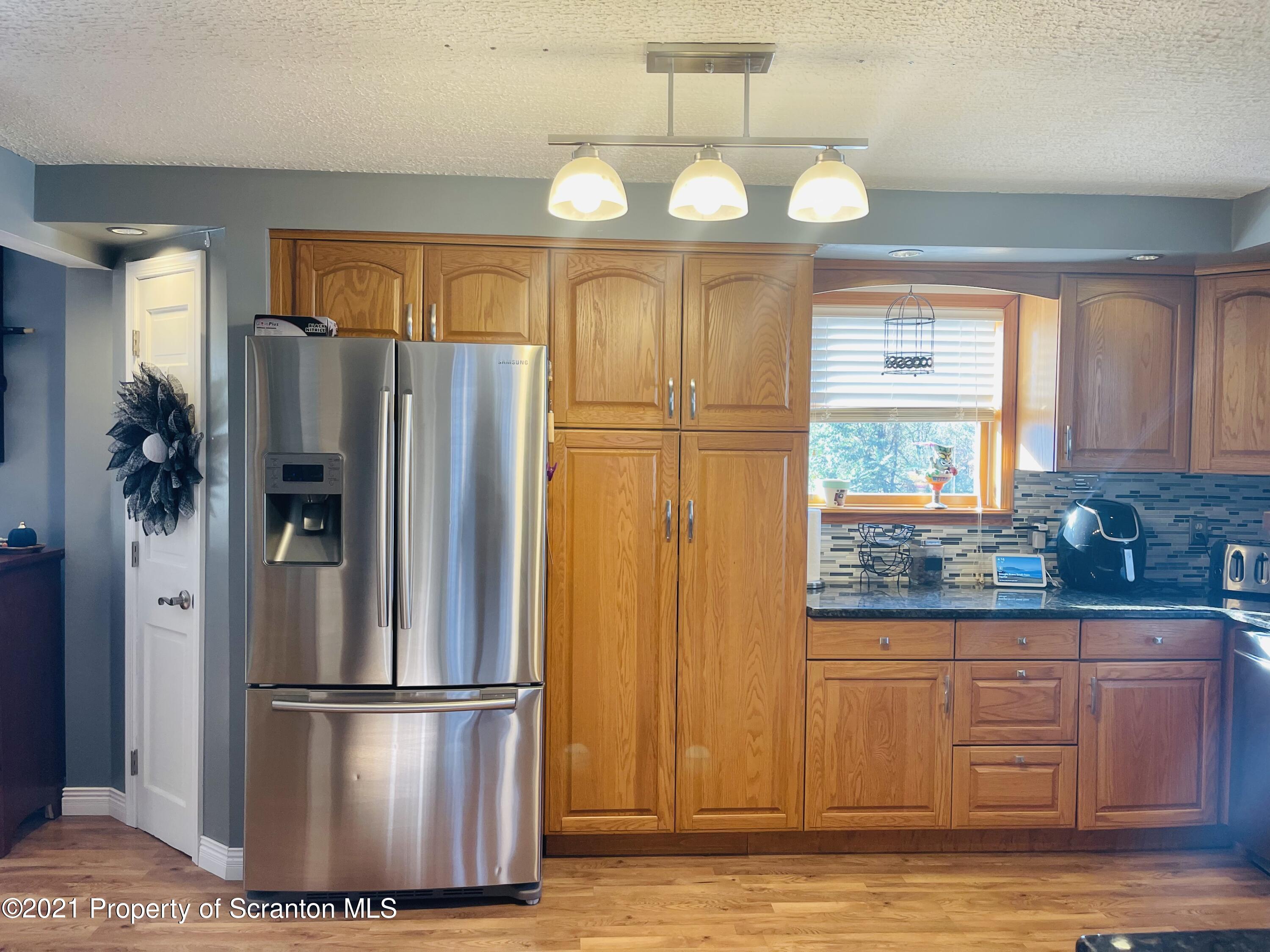 1121 Spring Street Avoca, PA 18641 - Photo 8 of 32 Gallery Image 8