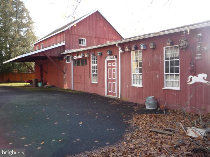 740 Durham Road Newtown, PA 18940 - Photo 6 of 22 Barn