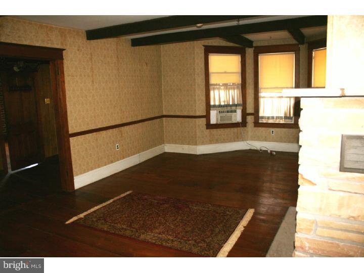 740 Durham Road Newtown, PA 18940 - Photo 9 of 22 Living Room