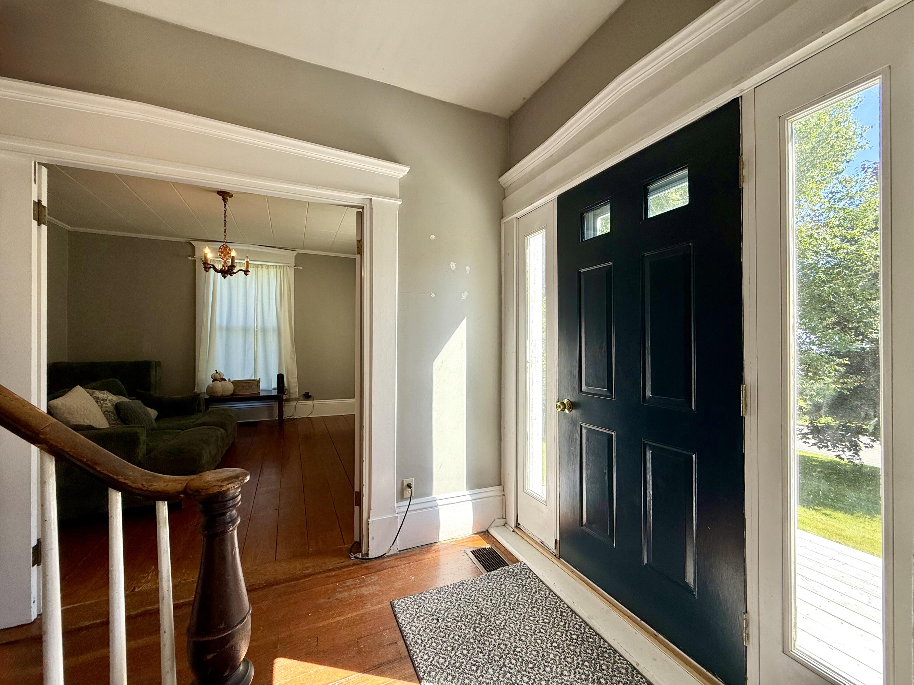 682 U.S. Rte 1 Robbinston, ME 04671 - Photo 14 of 39 IMG_5775