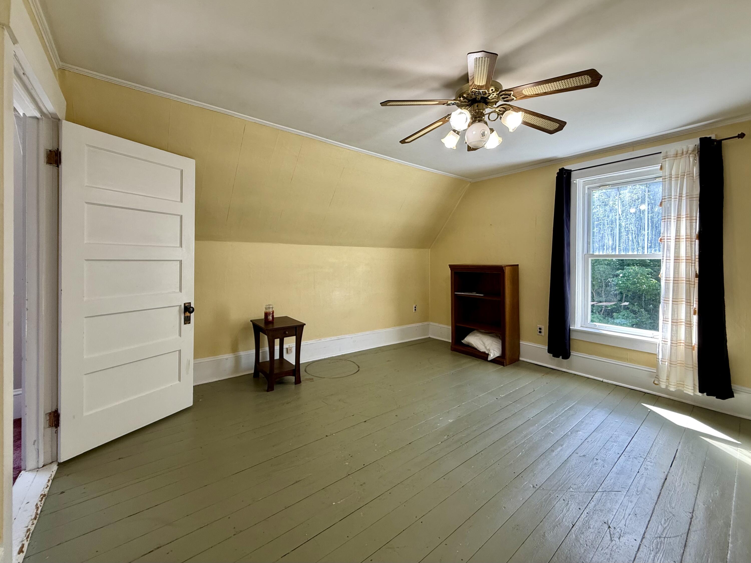 682 U.S. Rte 1 Robbinston, ME 04671 - Photo 26 of 39 IMG_5861