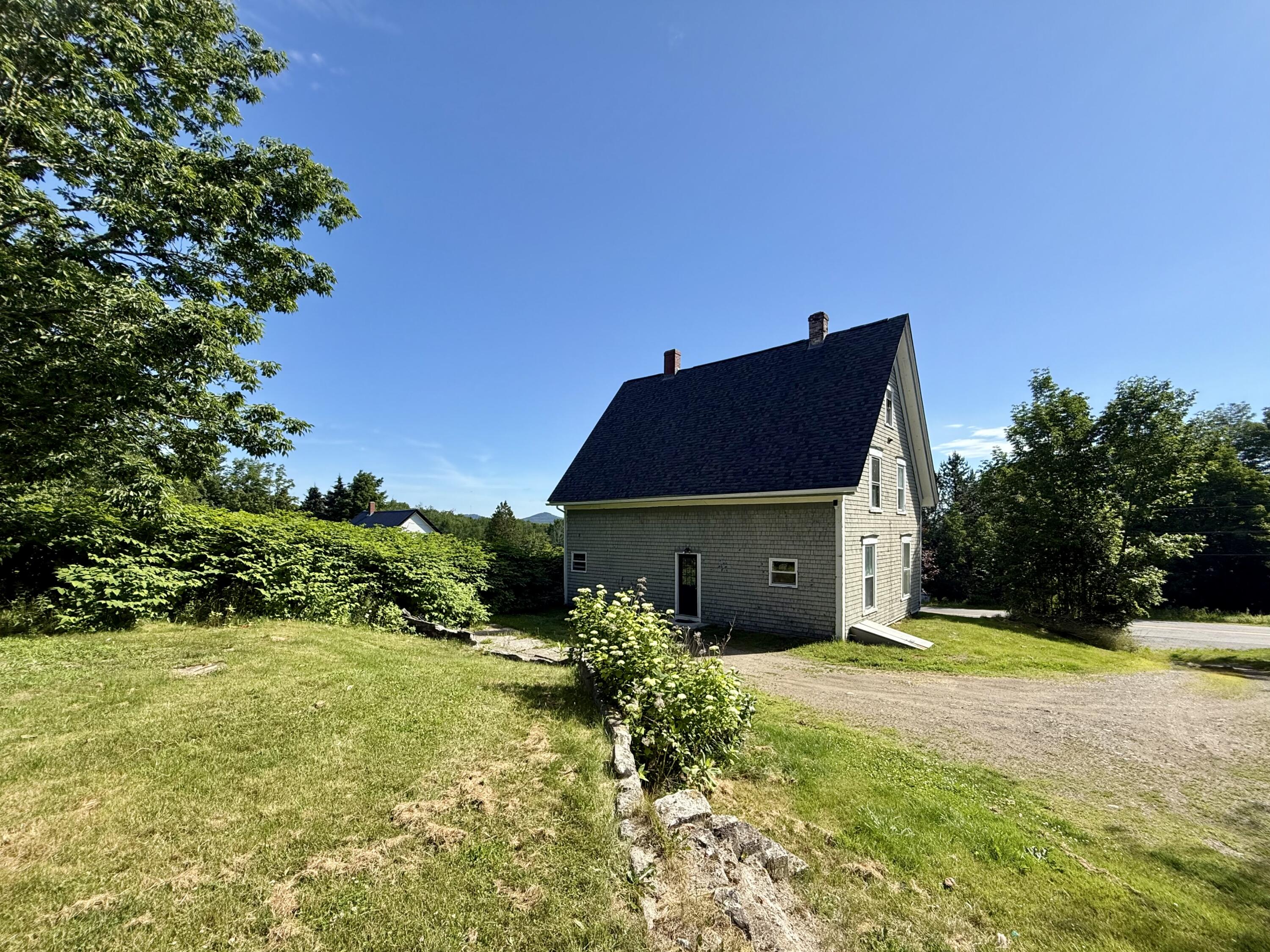 682 U.S. Rte 1 Robbinston, ME 04671 - Photo 6 of 39 IMG_5713