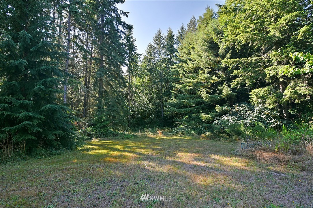 34077 Pilot Point Road Northeast Kingston, WA 98346 - Photo 36 of 39 Gallery Image 36