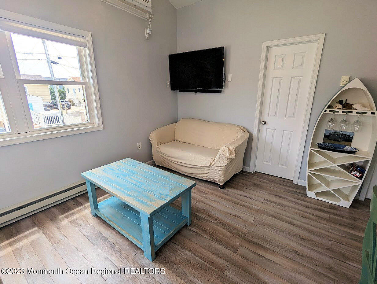 116 West Plover Way Lavallette, NJ 08735 - Photo 3 of 13 liv 2