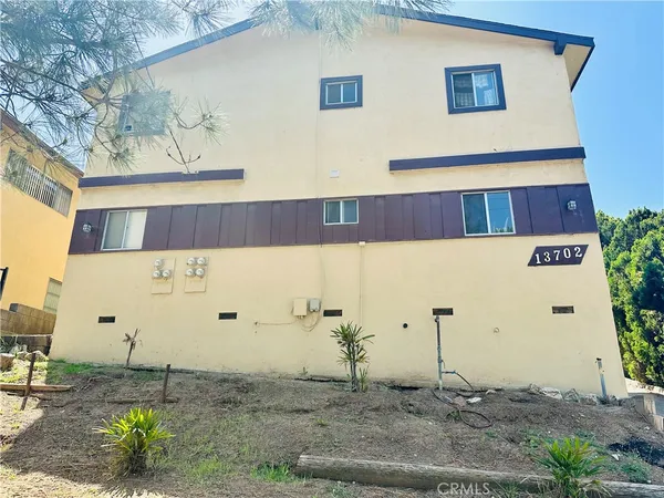 $1,750 | 13702 Penn Street, Unit D, Whittier, CA 90602