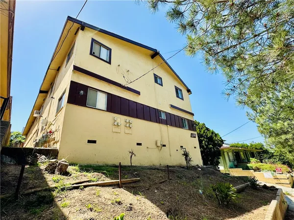 $1,750 | 13702 Penn Street, Unit D, Whittier, CA 90602