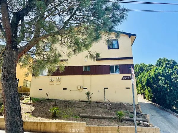 $1,750 | 13702 Penn Street, Unit D, Whittier, CA 90602