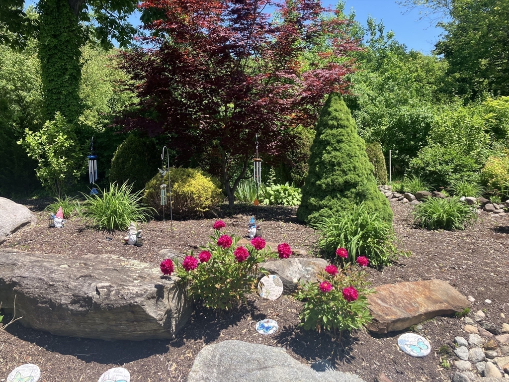 308 Miller Street, Unit 6 Ludlow, MA 01056 - Photo 37 of 41