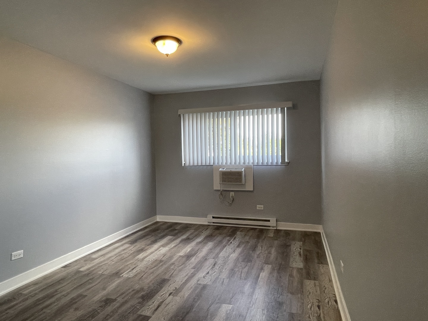 816 East Old Willow Road, Unit 110 Prospect Heights, IL 60070 - Photo 10 of 18