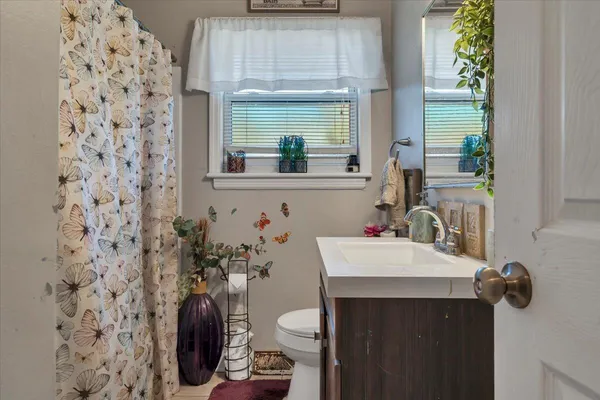 $239,950 | 212 Nancy Drive Northwest, Roanoke, VA 24017