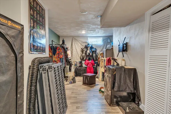 $239,950 | 212 Nancy Drive Northwest, Roanoke, VA 24017