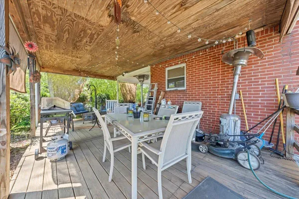 $239,950 | 212 Nancy Drive Northwest, Roanoke, VA 24017