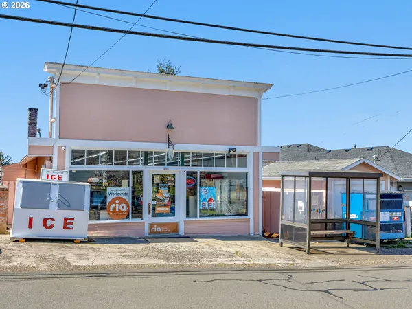 $650,000 | 690 Alameda Avenue, Astoria, OR 97103