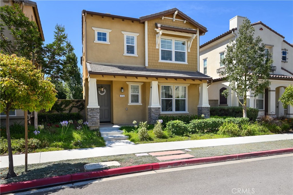 Front of house with porch area
