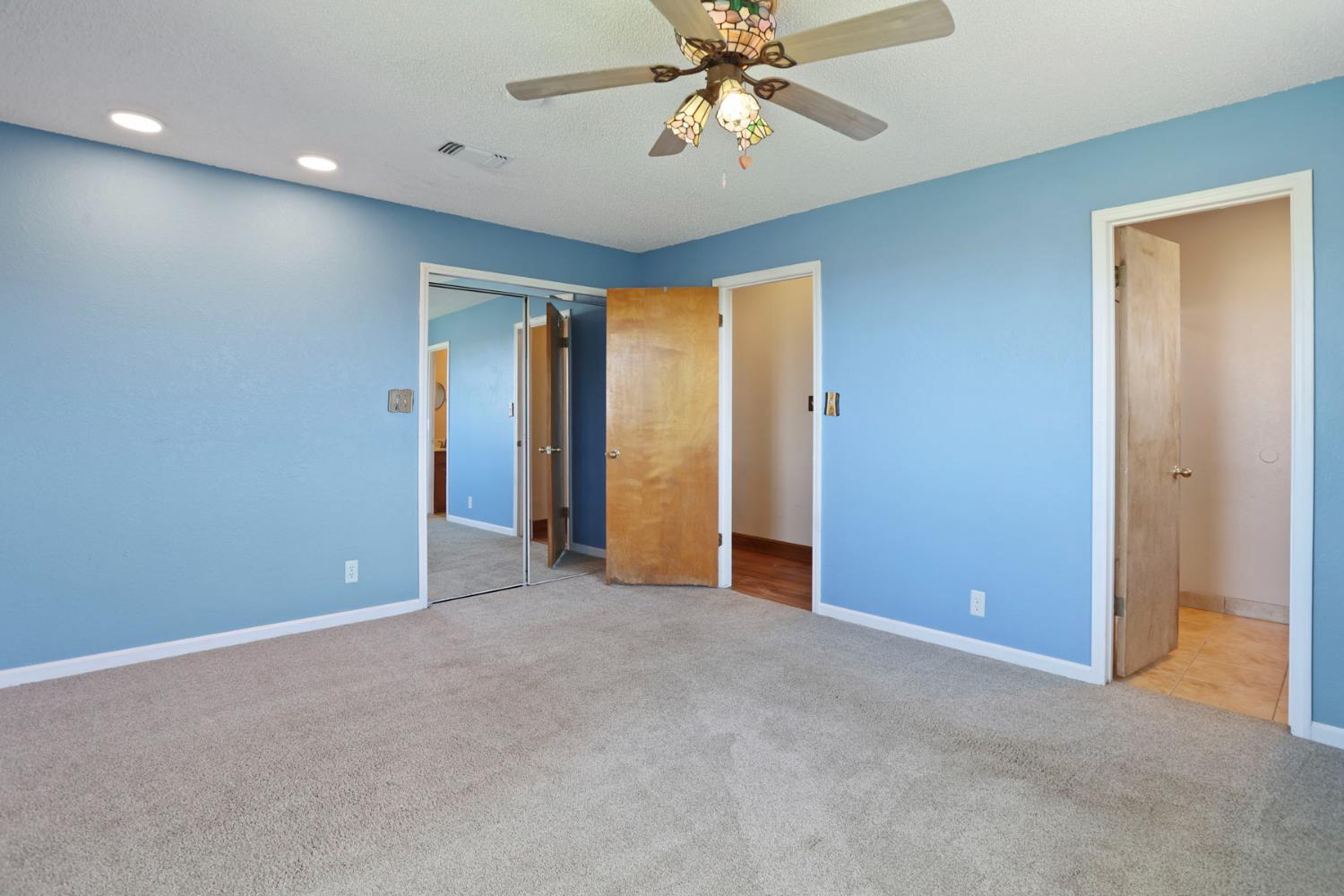 4592 West Woodbridge Road Lodi, CA 95242 - Photo 35 of 71