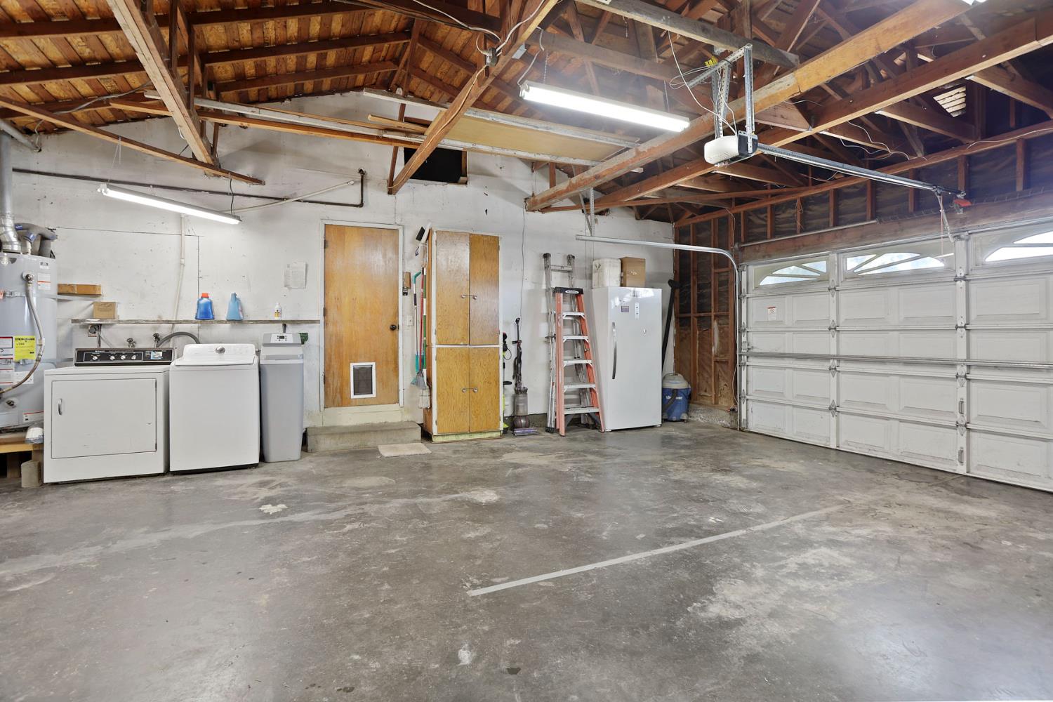 4592 West Woodbridge Road Lodi, CA 95242 - Photo 39 of 71