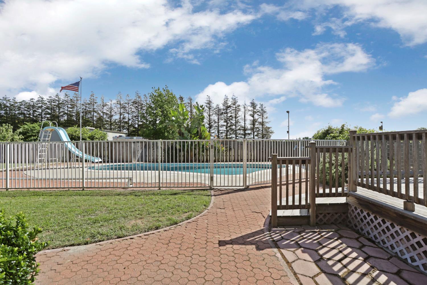 4592 West Woodbridge Road Lodi, CA 95242 - Photo 44 of 71