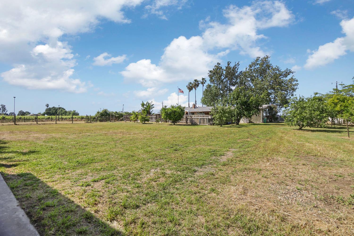 4592 West Woodbridge Road Lodi, CA 95242 - Photo 59 of 71