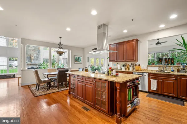 $1,049,990 | 405 Stanwich Terrace, Upper Marlboro, MD 20774