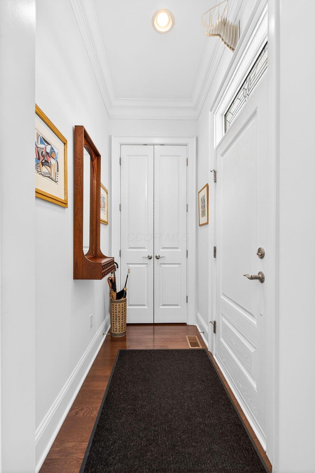 1544 Roxbury Road, Unit 1544 Columbus, OH 43212 - Photo 5 of 92 1544 Roxbury Rd (Interior)-1