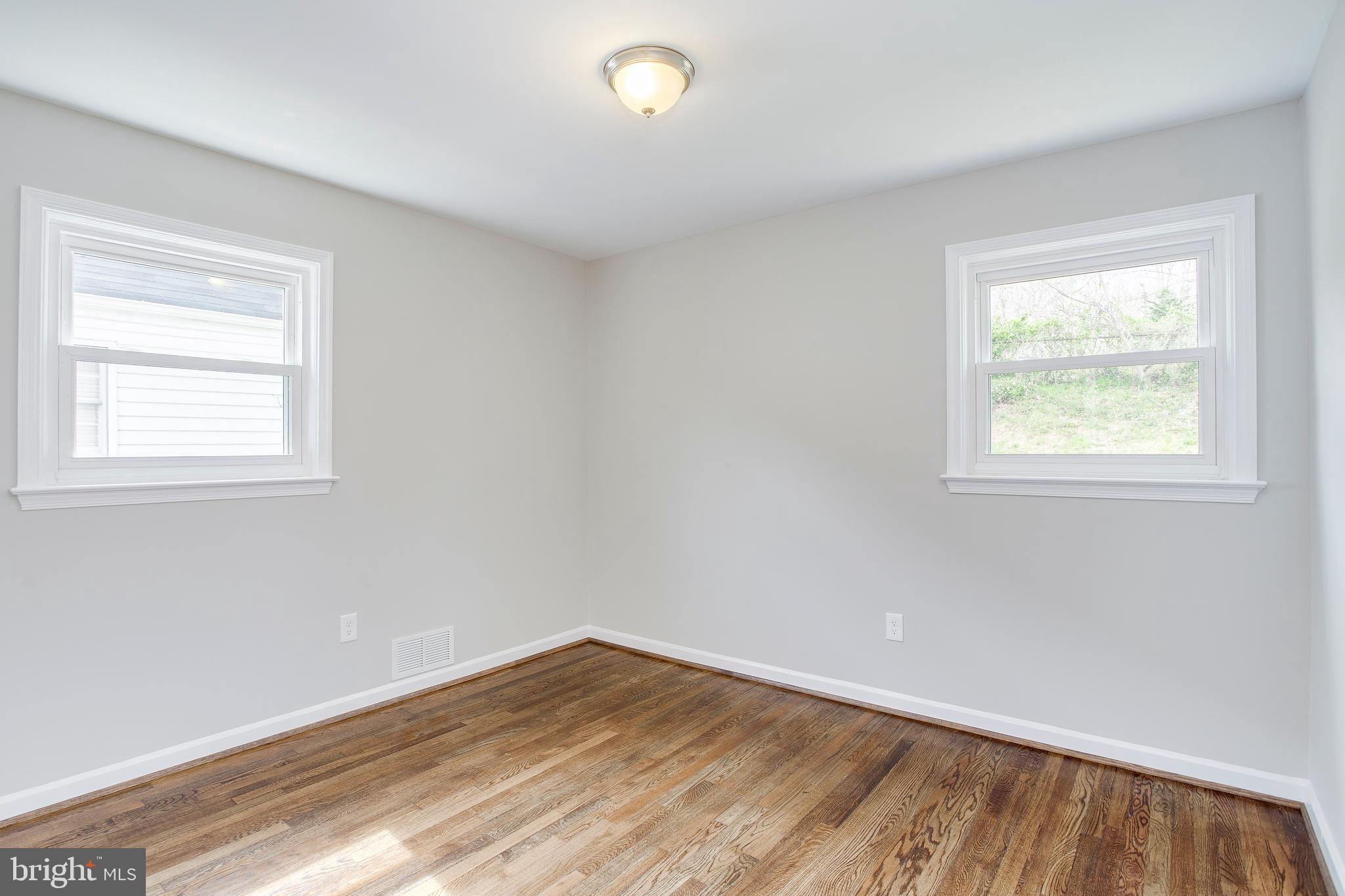 1916 Valley Road Baltimore, MD 21207 - Photo 27 of 35