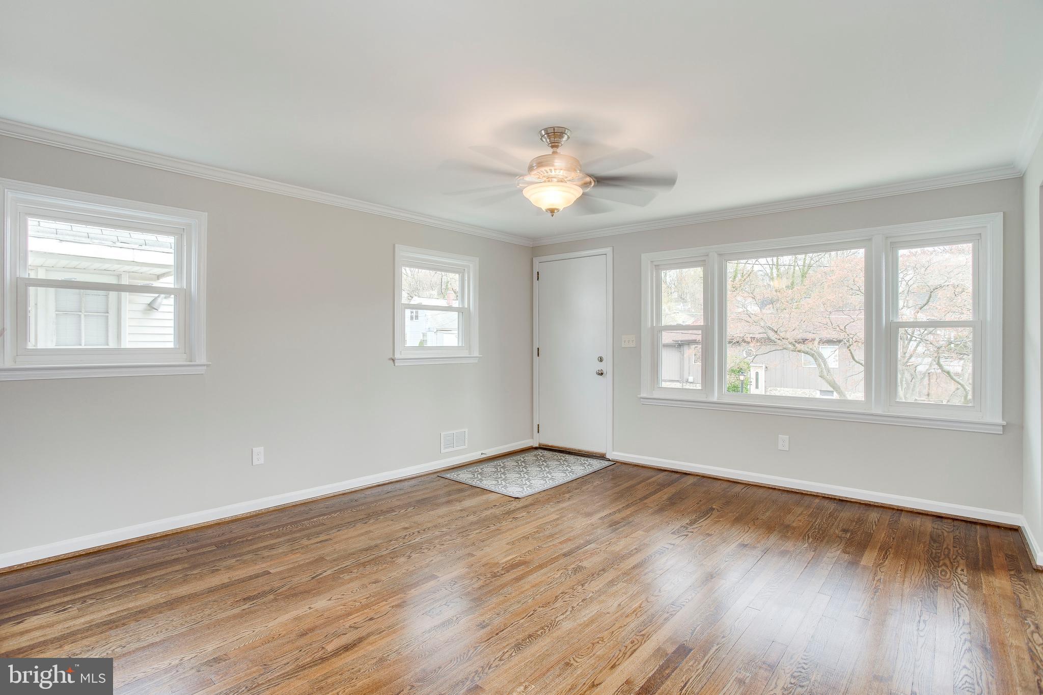 1916 Valley Road Baltimore, MD 21207 - Photo 8 of 35