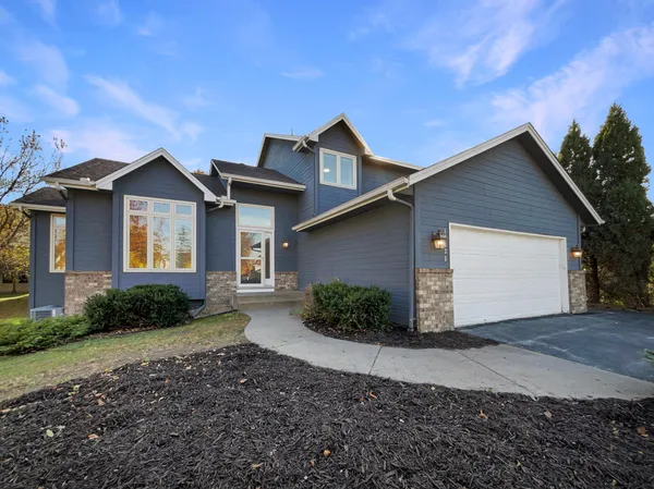 $538,000 | 14835 39th Avenue North, Plymouth, MN 55446