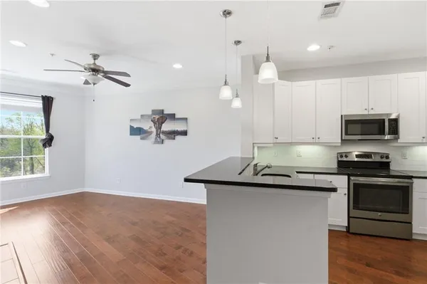 $173,000 | 10 Perimeter Summit Boulevard, Unit 4443, Atlanta, GA 30319