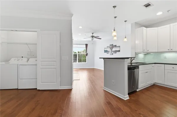 $173,000 | 10 Perimeter Summit Boulevard, Unit 4443, Atlanta, GA 30319