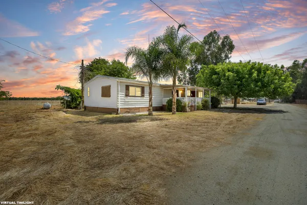$350,000 | 21296 Ave 188, Strathmore, CA 93267