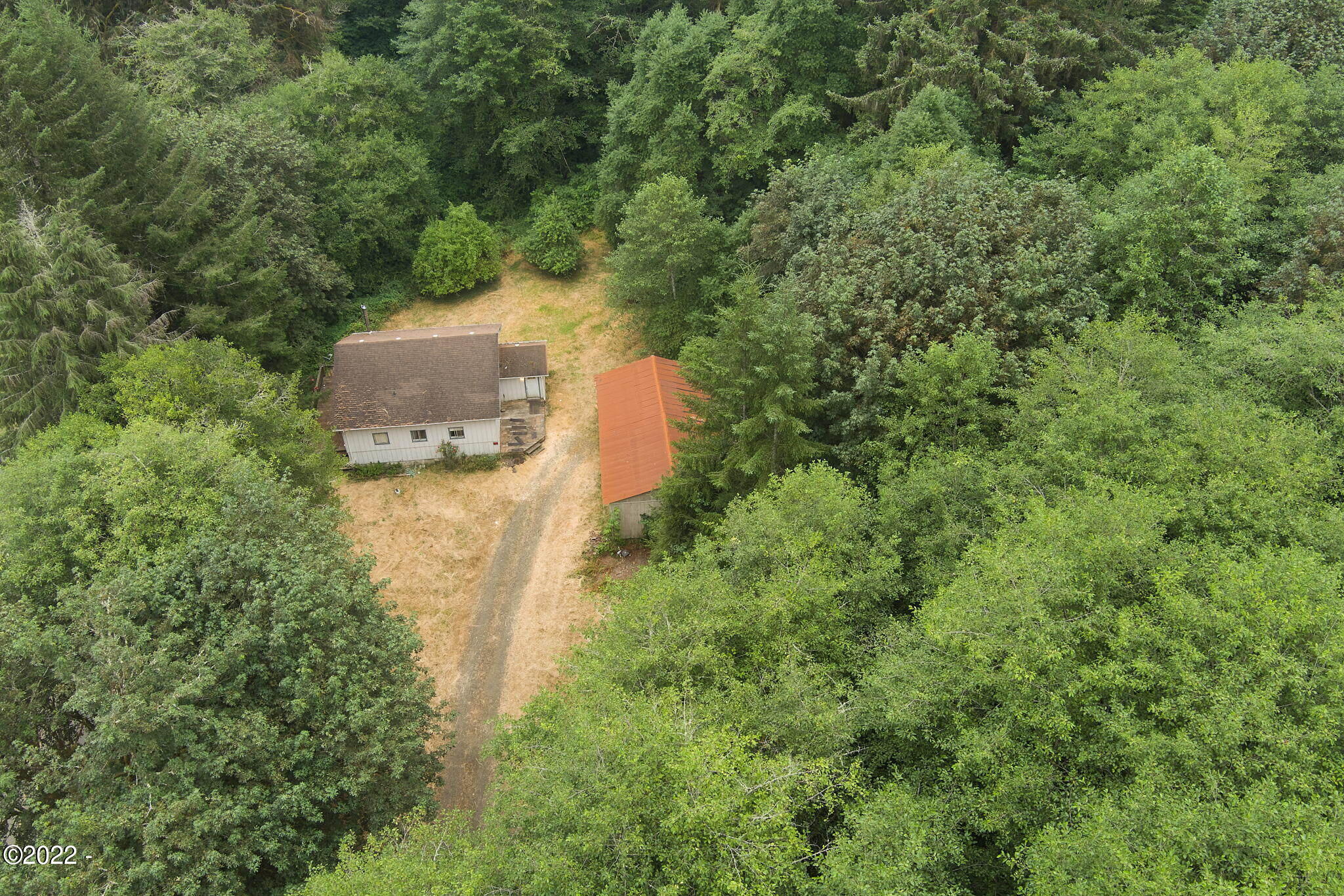 1049 Olalla Road Toledo, OR 97391 - Photo 5 of 21 2-web-or-mls-1049 Olalla Rd (2)