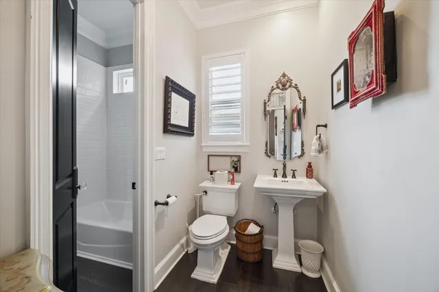 $1,600,000 | 205 West 24th Street, Houston, TX 77008