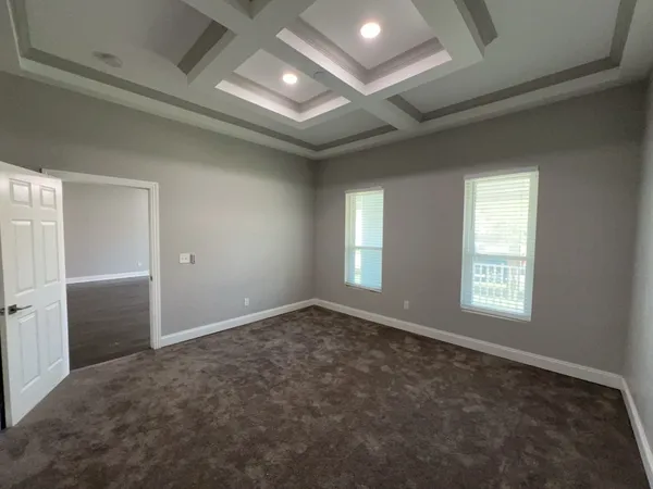 $2,600 | 401 Walton Street, Houston, TX 77009