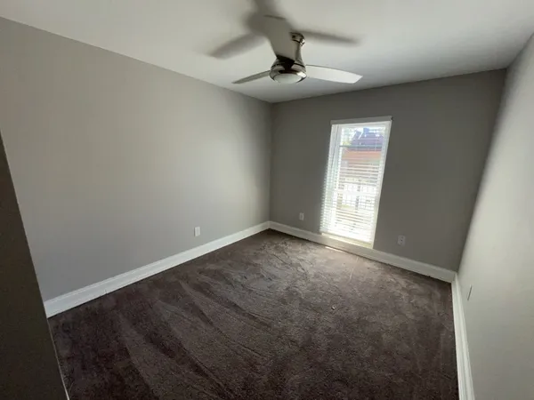 $2,600 | 401 Walton Street, Houston, TX 77009