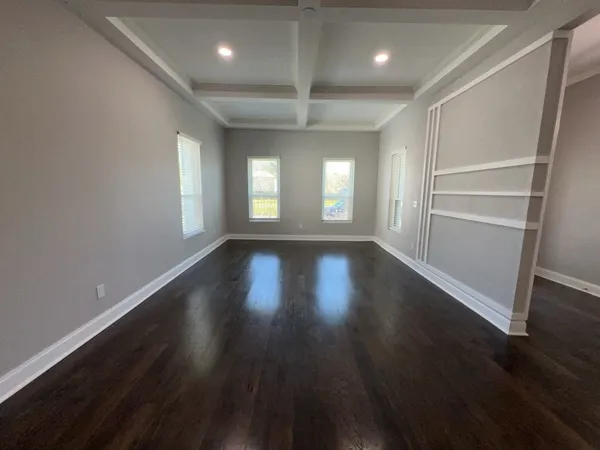 $2,600 | 401 Walton Street, Houston, TX 77009