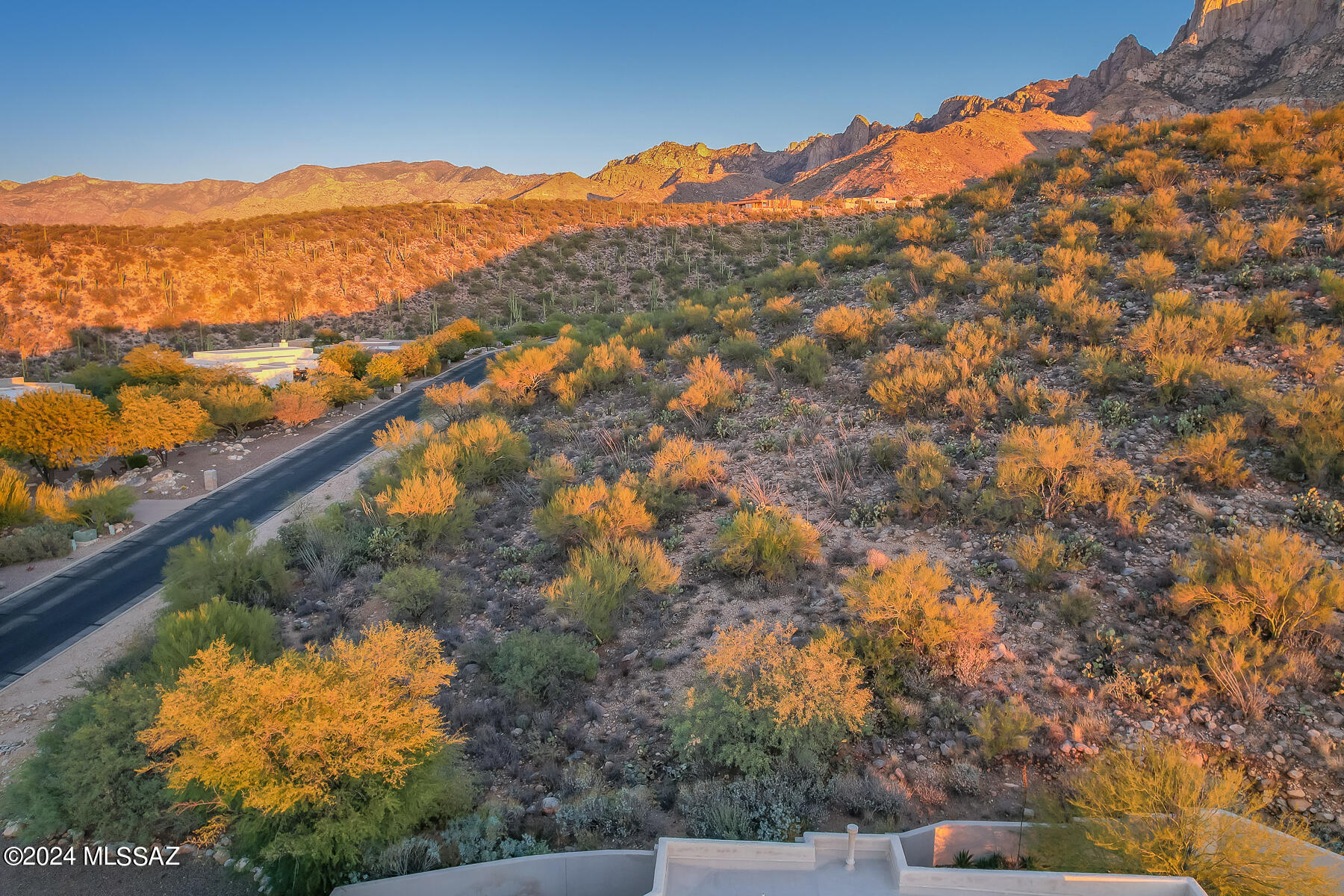 1996 East Buck Ridge Place, Unit 55 Tucson, AZ 85737 - Photo 1 of 12