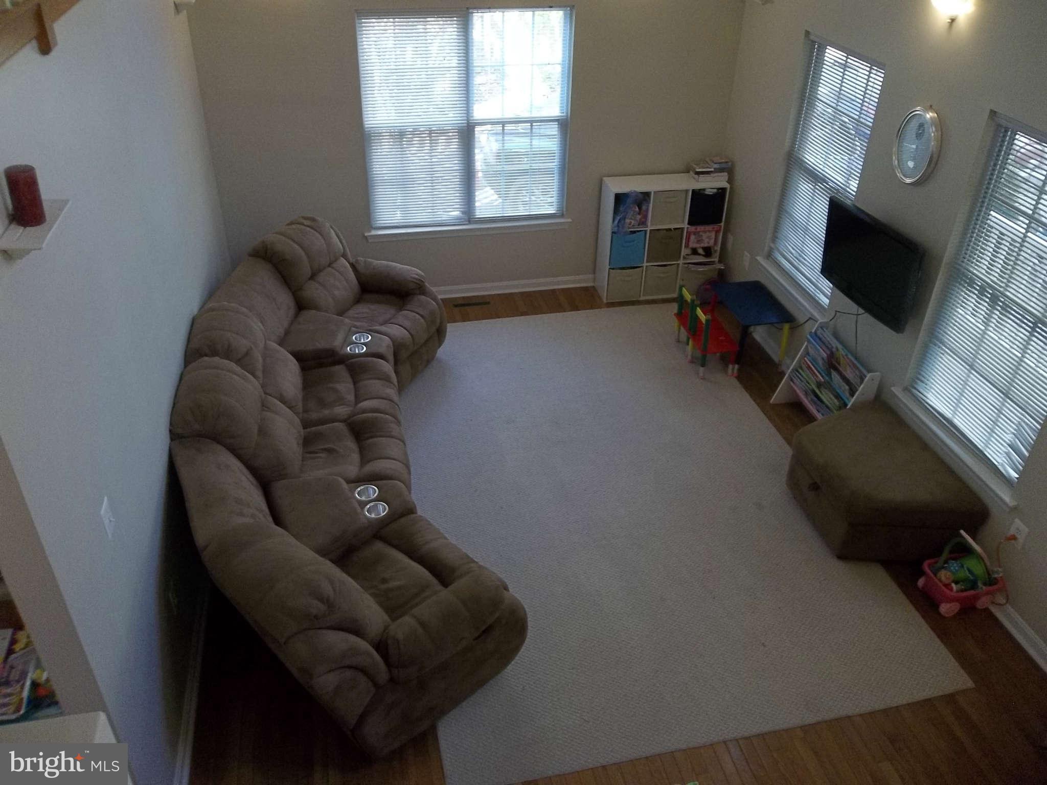12155 Gringo Road Lusby, MD 20657 - Photo 7 of 28 Living Room