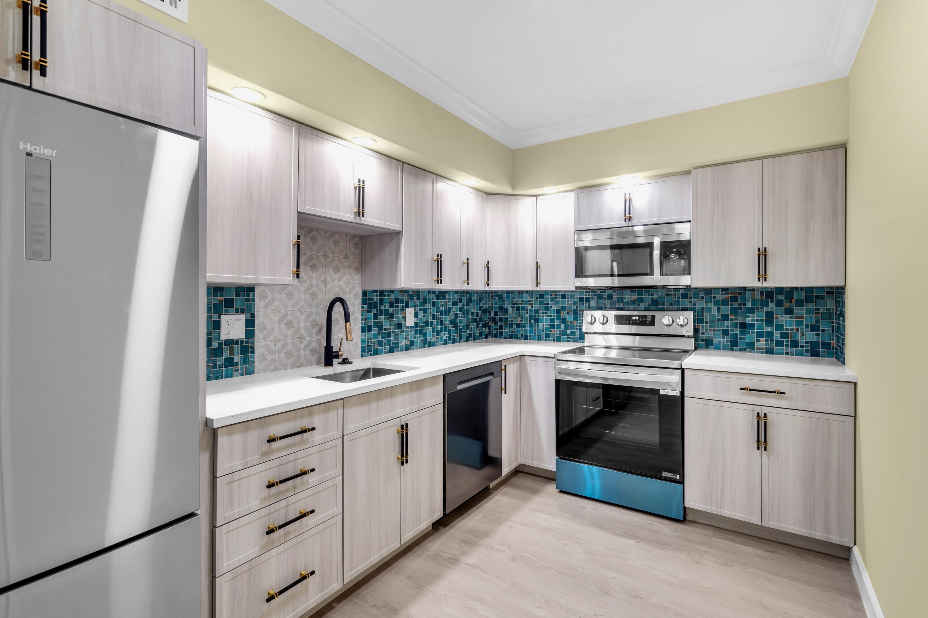 2851 South Ocean Boulevard, Unit 86 Boca Raton, FL 33432 - Photo 10 of 25 2851socean-42