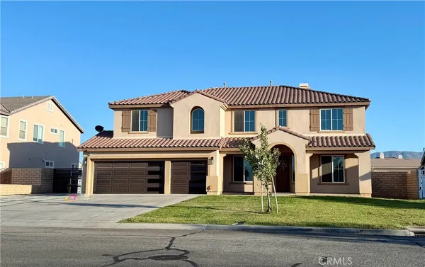 $900,999 | 3762 Paddock Way, Lancaster, CA 93536