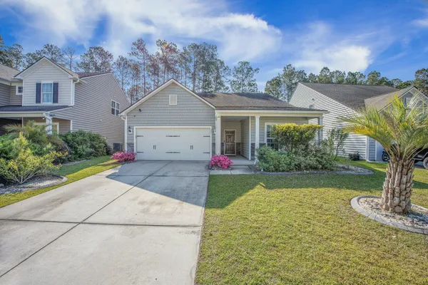 $2,400 | 321 Decatur Drive, Summerville, SC 29486