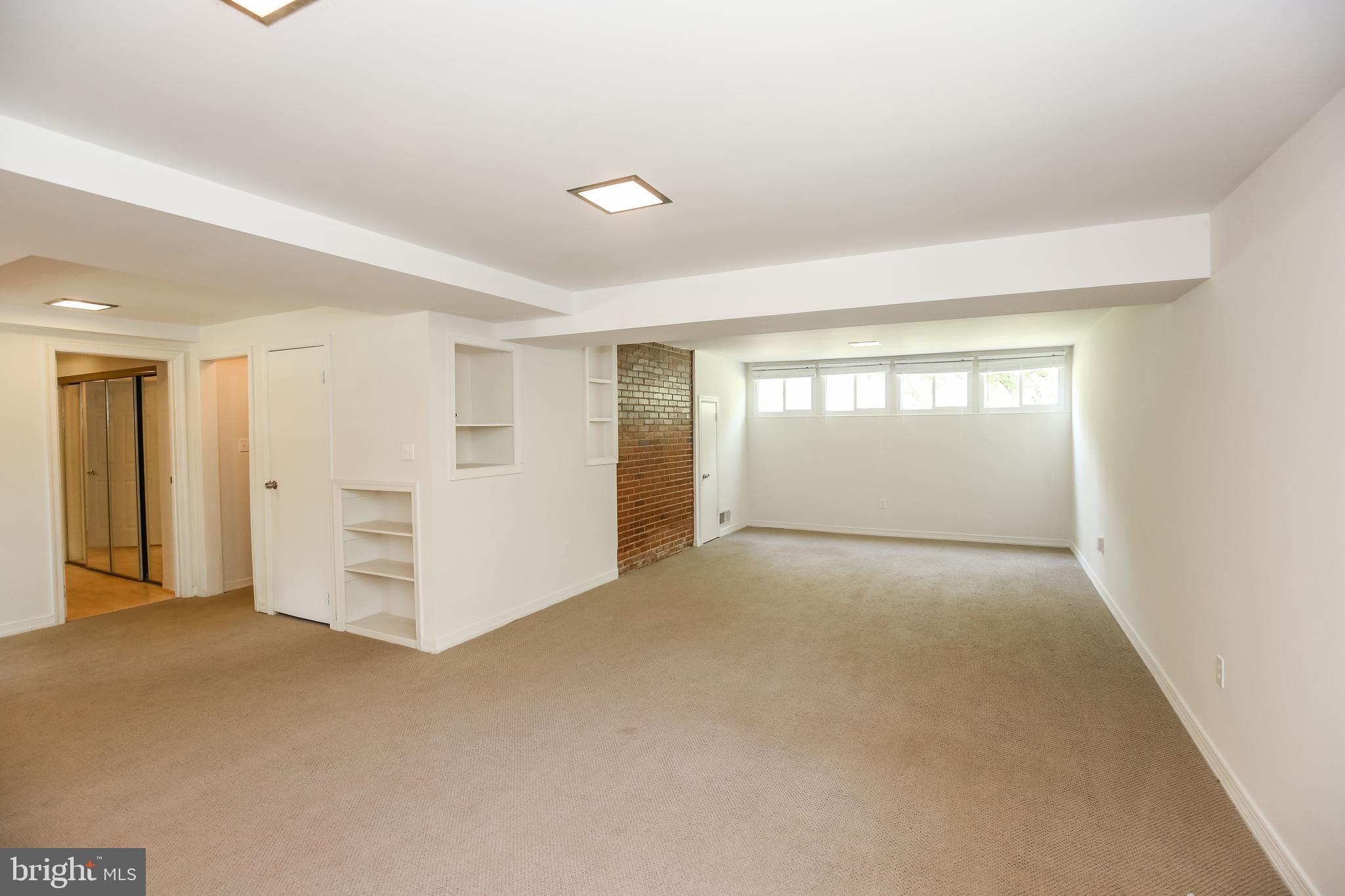 8401 Beech Tree Road Bethesda, MD 20817 - Photo 11 of 18 Recreation Room