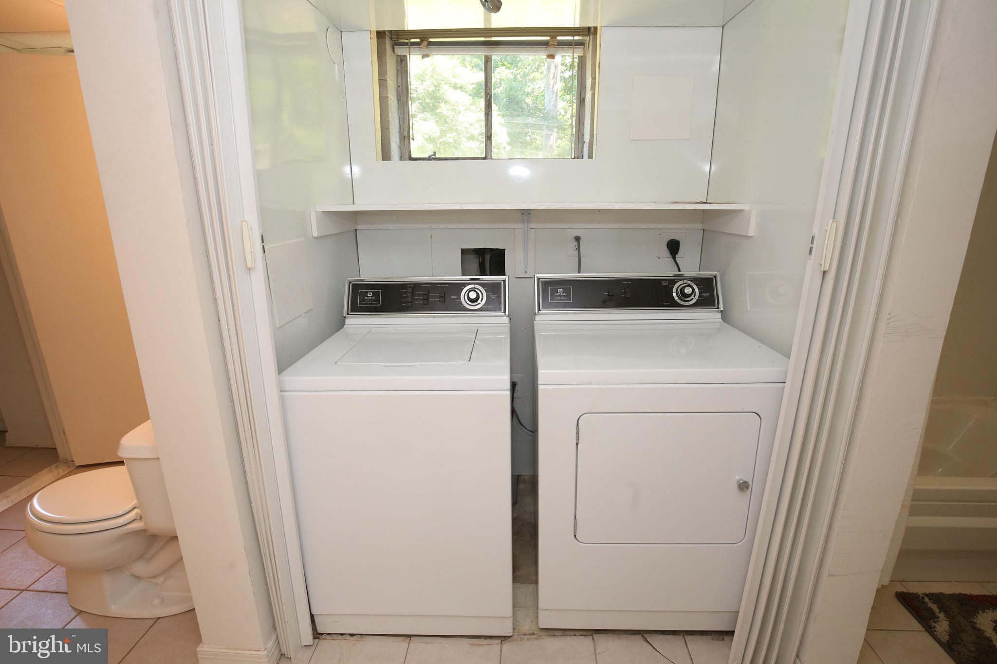 8401 Beech Tree Road Bethesda, MD 20817 - Photo 15 of 18 Laundry Room
