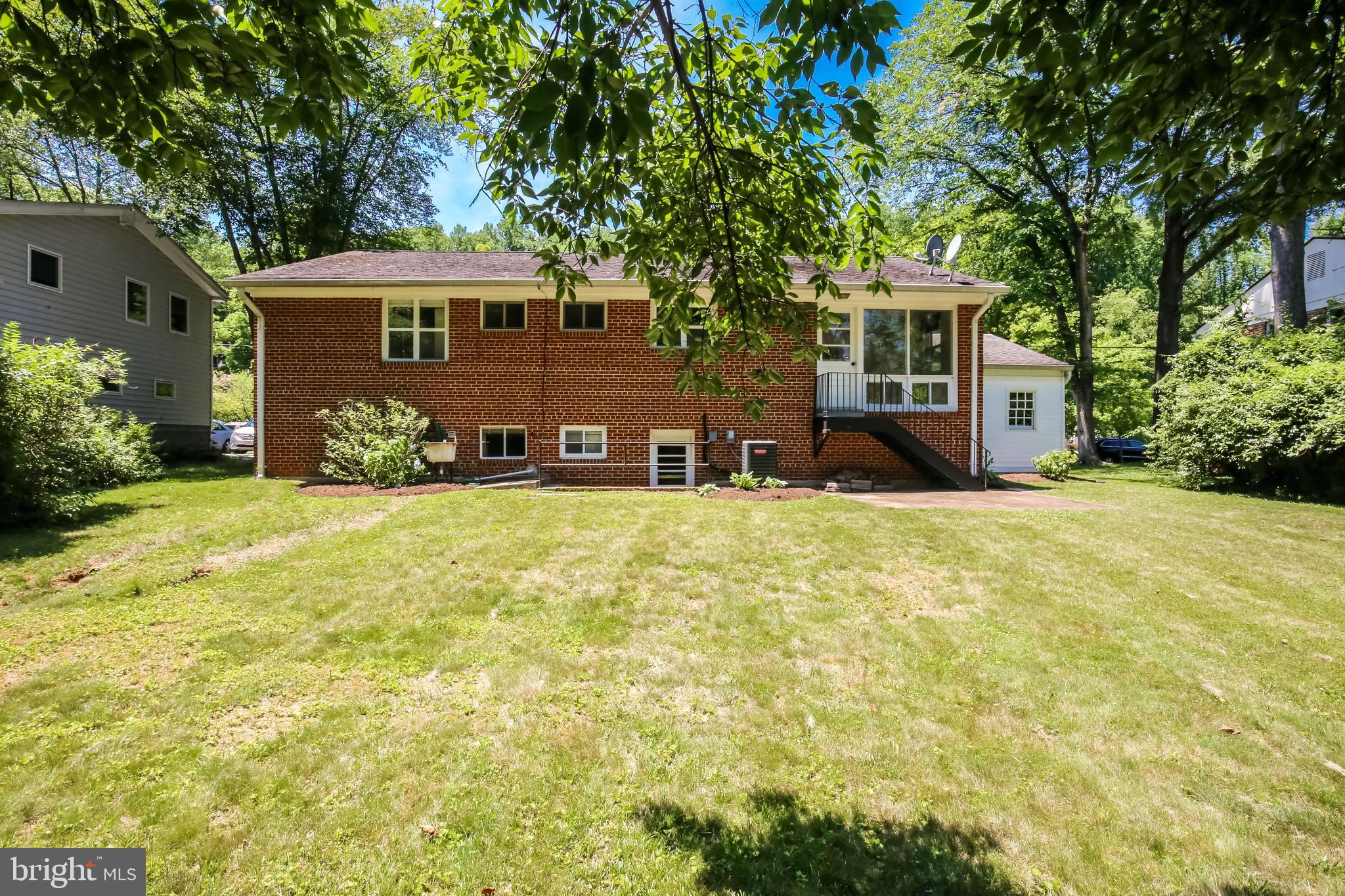 8401 Beech Tree Road Bethesda, MD 20817 - Photo 17 of 18 Spacious Flat Usable Yard