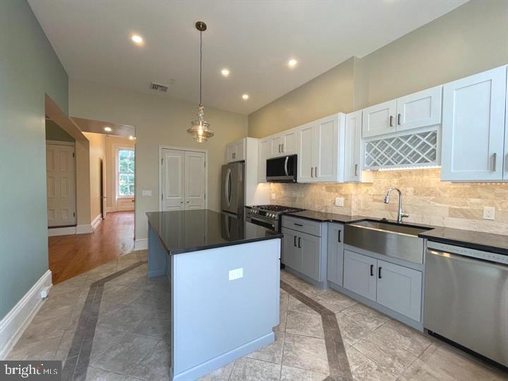 318 Bainbridge Street Philadelphia, PA 19147 - Photo 14 of 44 Penthouse A